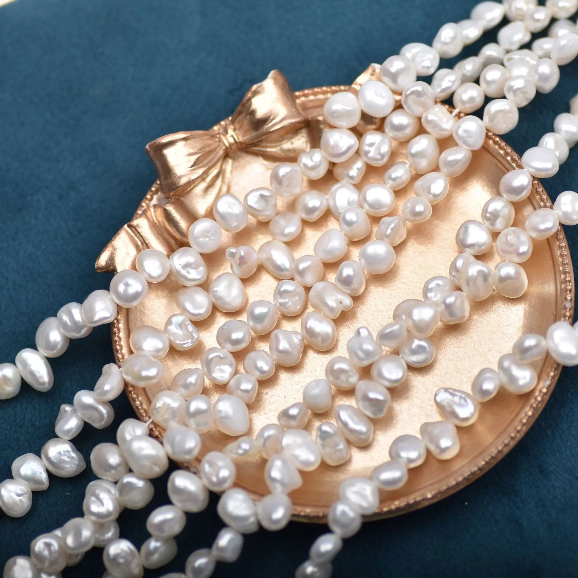 

New Hot Sale Natural Freshwater Pearl Loose Beads 7-8mm Petal Pearl Baroque DIY Accessory Material Necklace Micro-blemish