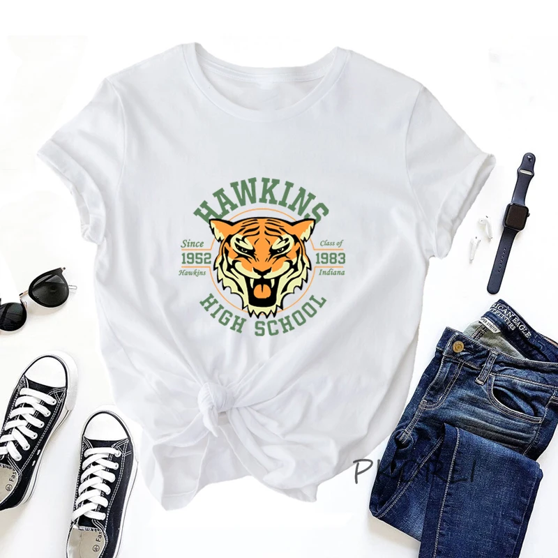 

Футболка женская летняя хлопковая с графическим принтом, класс 1983