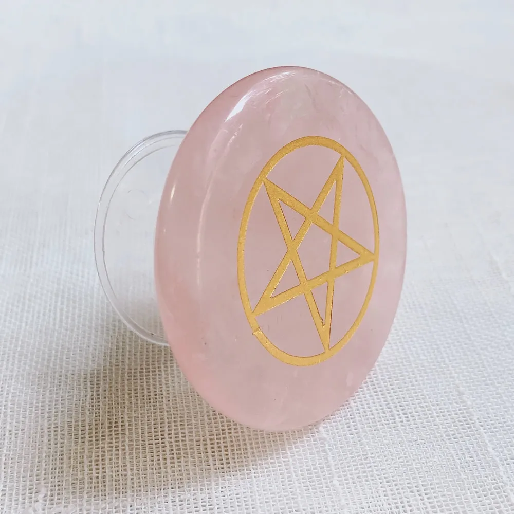 

Держатель для телефона из розового кварца