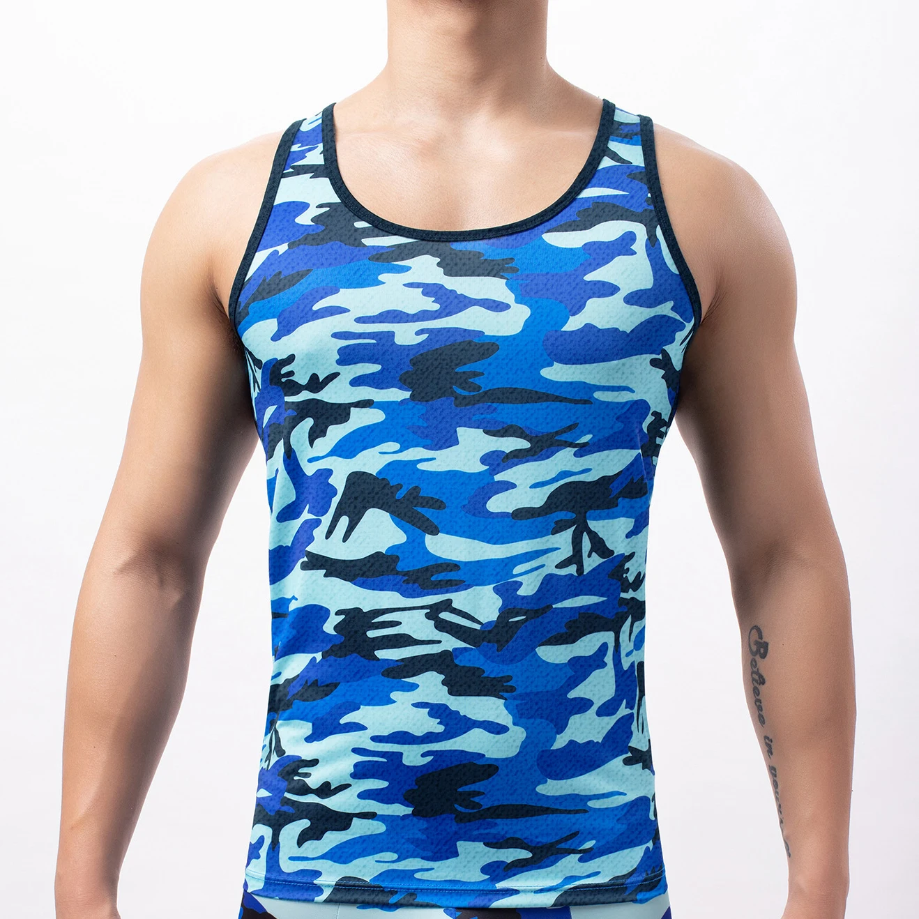 

3-Pack Men's Summer U-Neck Sleeveless Sports Skinny Knit Fashion Slim Camouflage Vest mesh top men clothing tank top