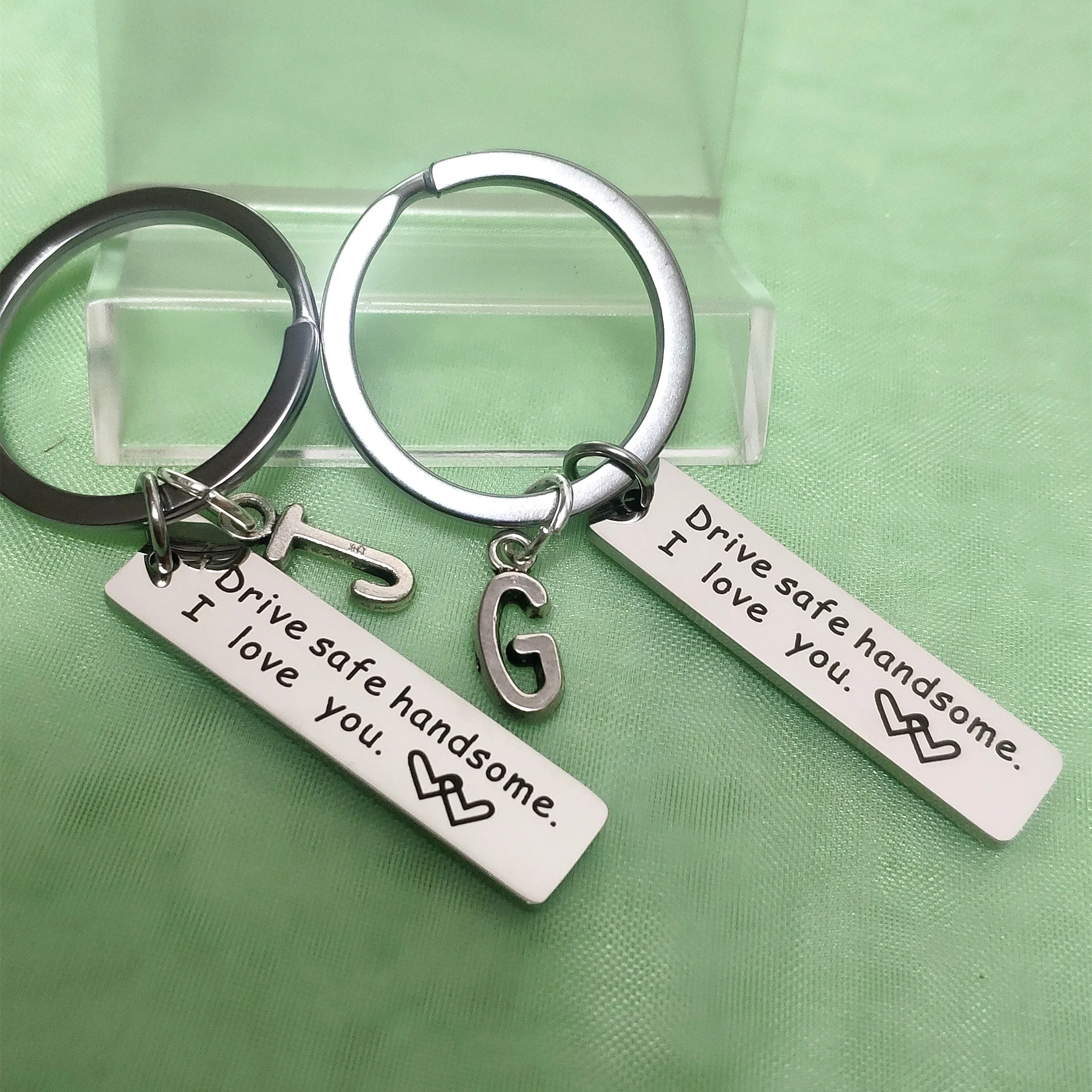 

Брелок для ключей из нержавеющей стали с надписью «I Love You»