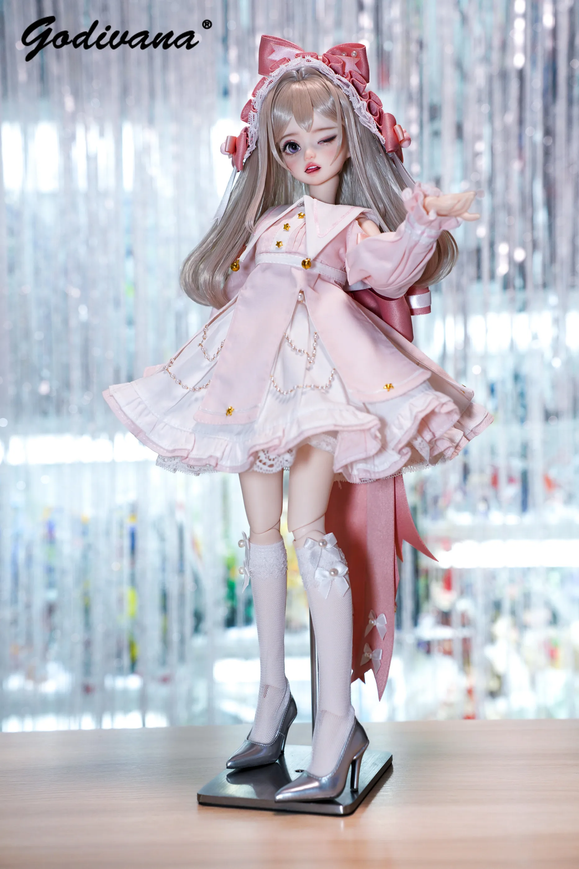 Фото Костюм для куклы BJD 1/4: милый пастельный наряд в стиле лолита, платье с рюшами, кружевом и бантом, шляпка, многослойное платье с рюшами и носками, подходит для кукол BJD 1/6. №1