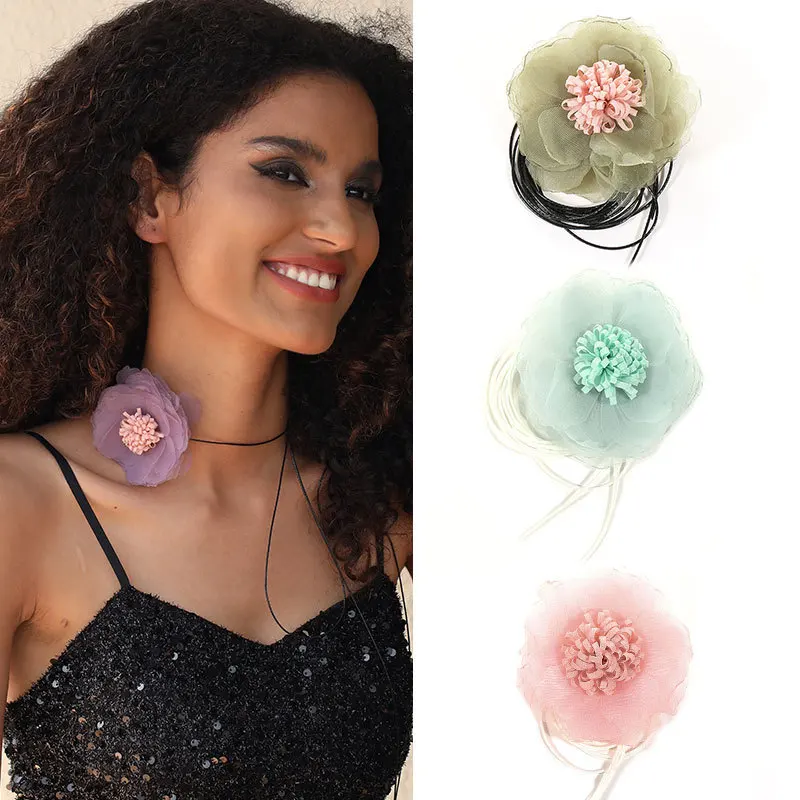 

Exaggerated Charm Colorful Yarn Flower Neck Chain Women's Exquisite Jewellery Classic Vintage Necklaces Delicate Trendy Jewelry