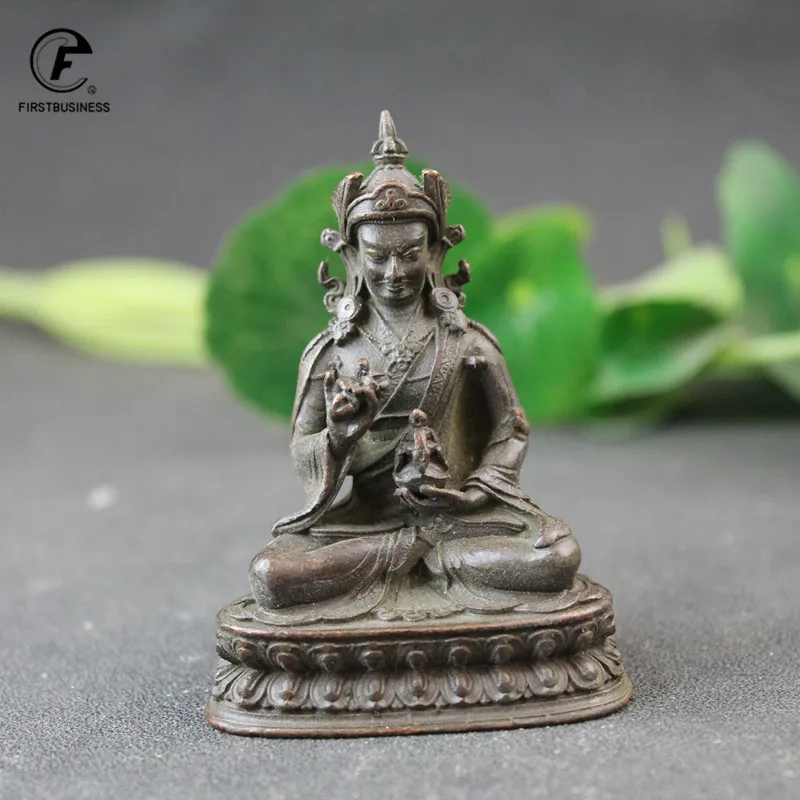 

Медная статуэтка Будды Падмасамбавы