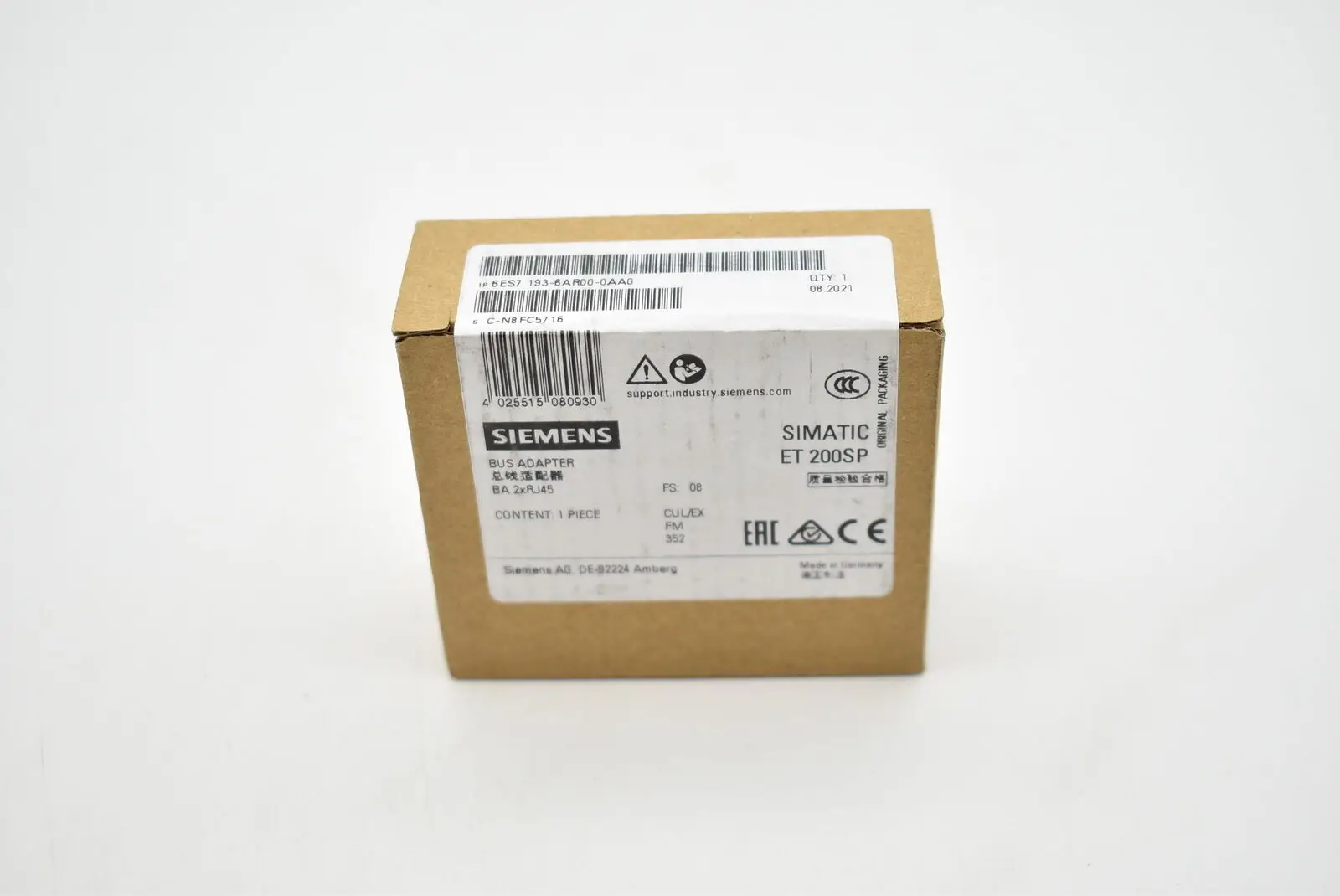 

Brand New Siemens 6ES7 193-6AR00-0AA0 6ES7193-6AR00-0AA0