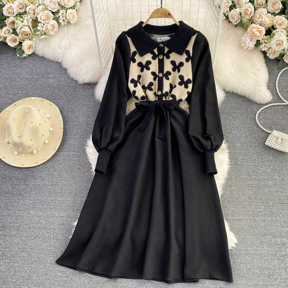 

Autumn and Winter Age-reducing Sweet Flower Embroidery Knitted Stitching Corduroy Waist Slimming Dress