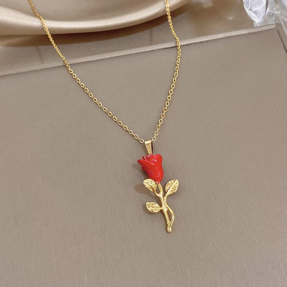 Фото Колье-подвеска Greatera Red Rose: Изысканное, не тускнеющее, из нержавеющей стали, для женщин, для вечеринок, в стиле Light Luxury Niche High-end №2