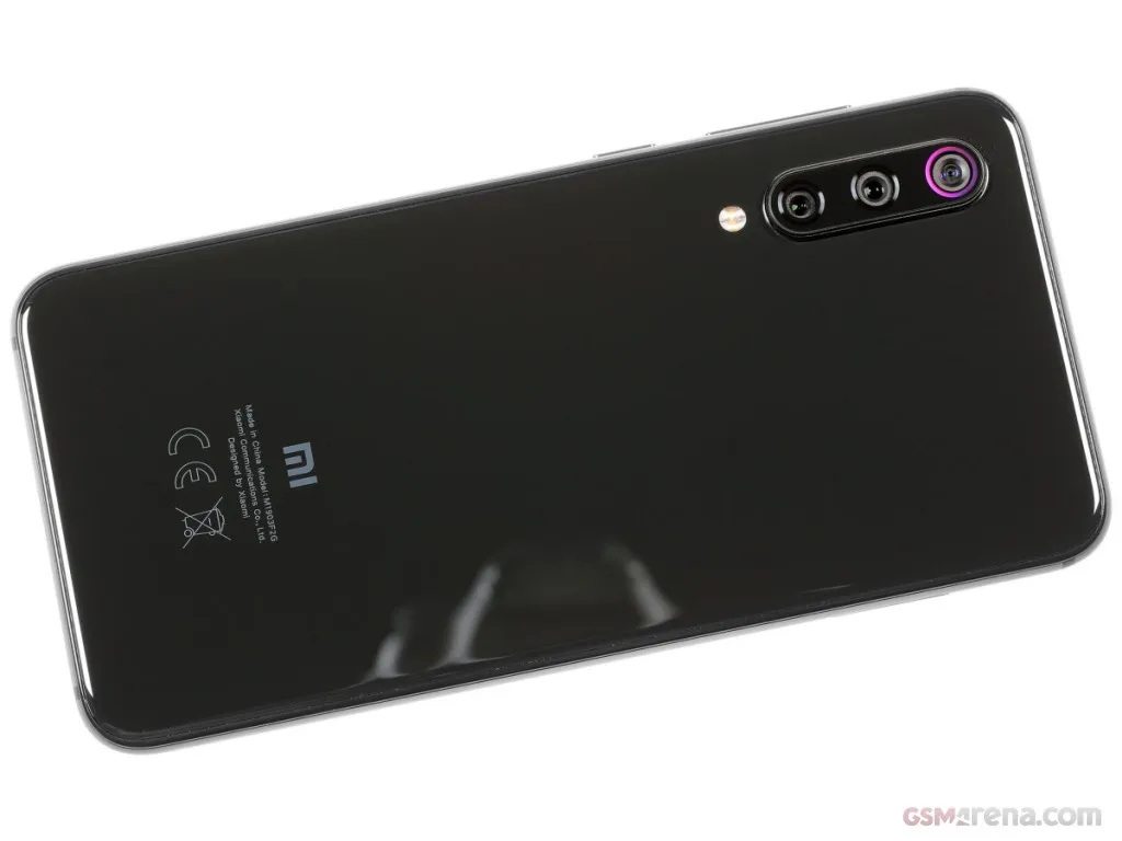 Смартфон XIaomi Mi 9 SE с быстрой зарядкой 18 Вт Snapdragon 712 48 Мп + 20 МП сканер отпечатков