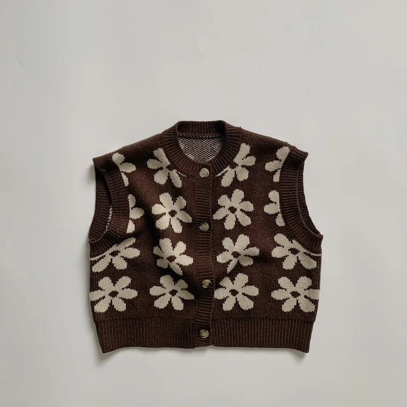 Жилет детский вязаный без рукавов с цветочным принтом |