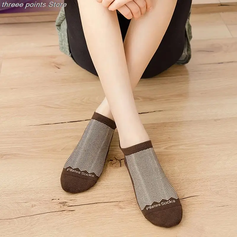 

Женские и мужские спортивные махровые хлопковые противоскользящие Компрессионные носки до щиколотки для фитнеса, танцевальной игровой пл...