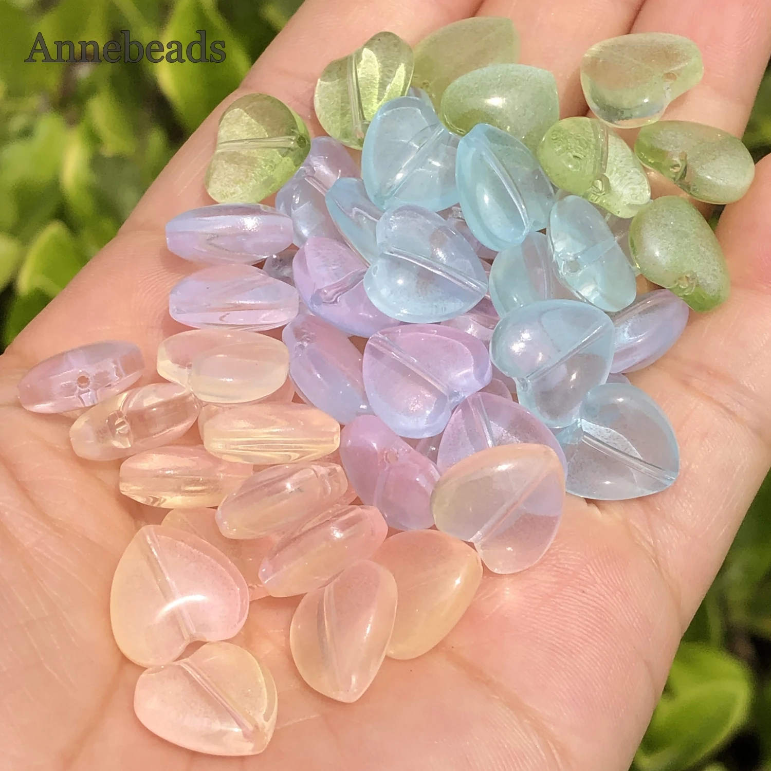 Чешские стеклянные бусины сердцевидной формы 12 мм малахитовый зеленый 50 шт.