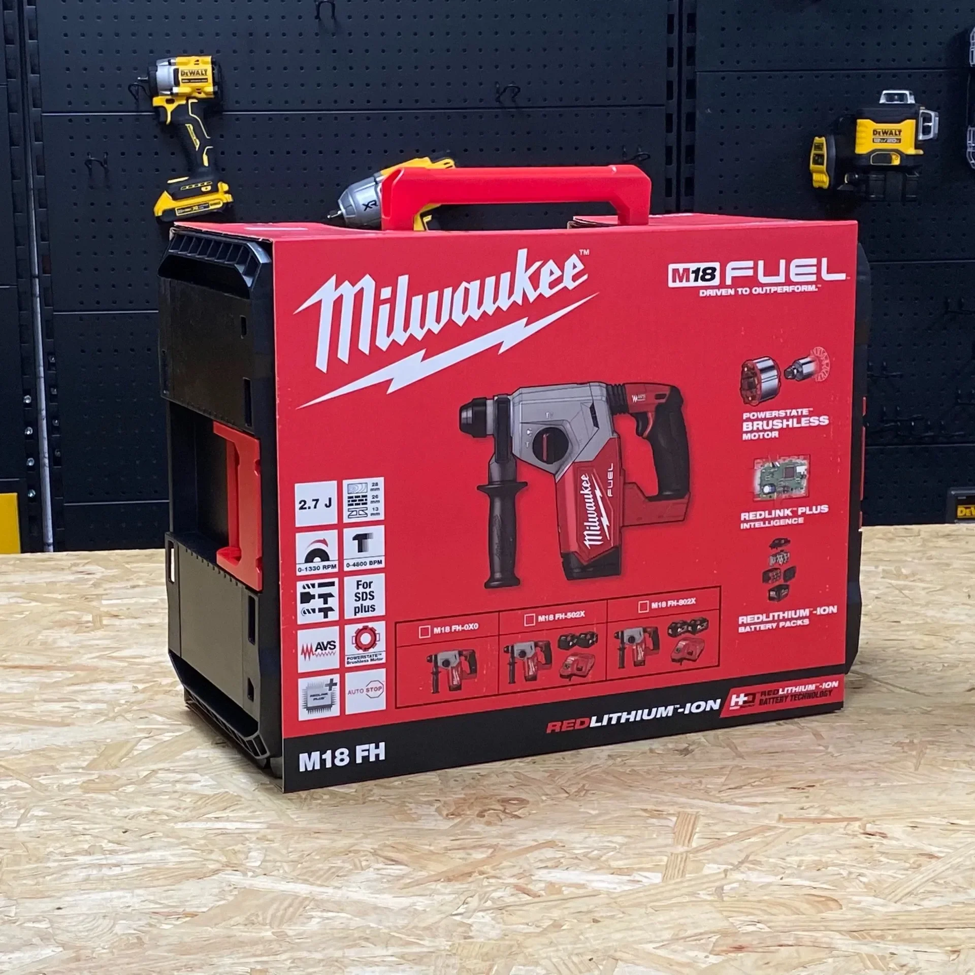

New Milwaukee M18FH-0 2912-20 FUEL Brushless 26mm SDS Rotary Hammer Drill Body Only With box