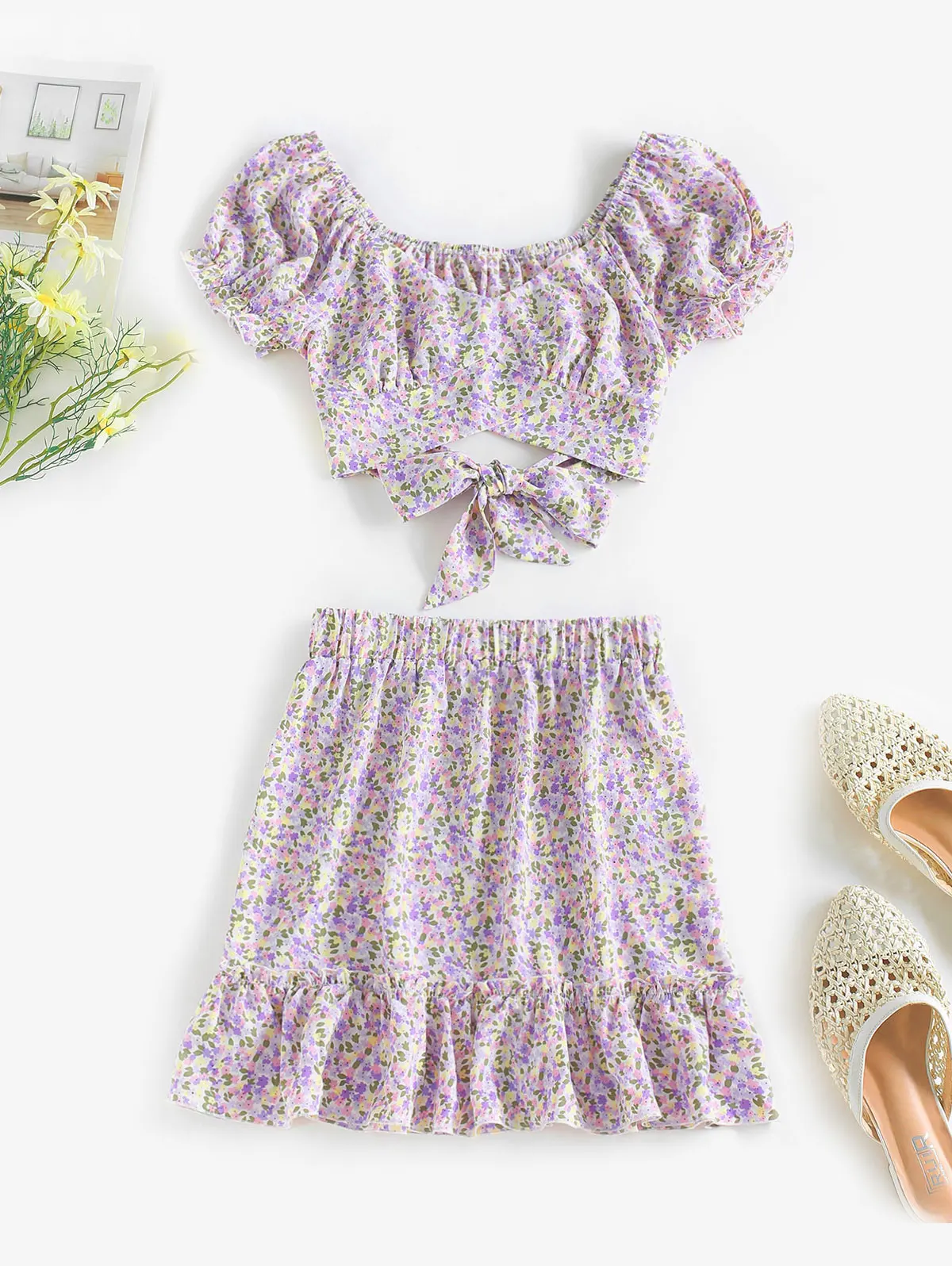 

ZAFUL Tie Back Ditsy Floral Top And Ruffled Skirt Set Women Twinset Co Ord Set