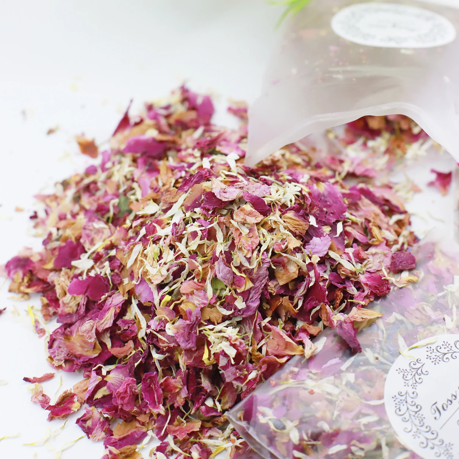 10152050 packs natural wedding confetti dried flowers color rose petals sprinkle flowers pop for wedding party biodegradable free global shipping