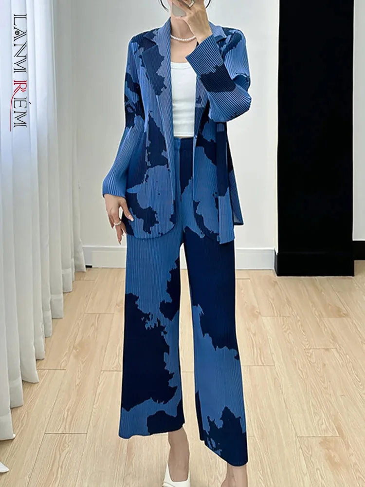

LANMREM 2024 Весенние новые плиссированные комплекты для женщин с модным принтом, блейзер с высокой талией, широкие брюки, повседневная одежда 2AA3866