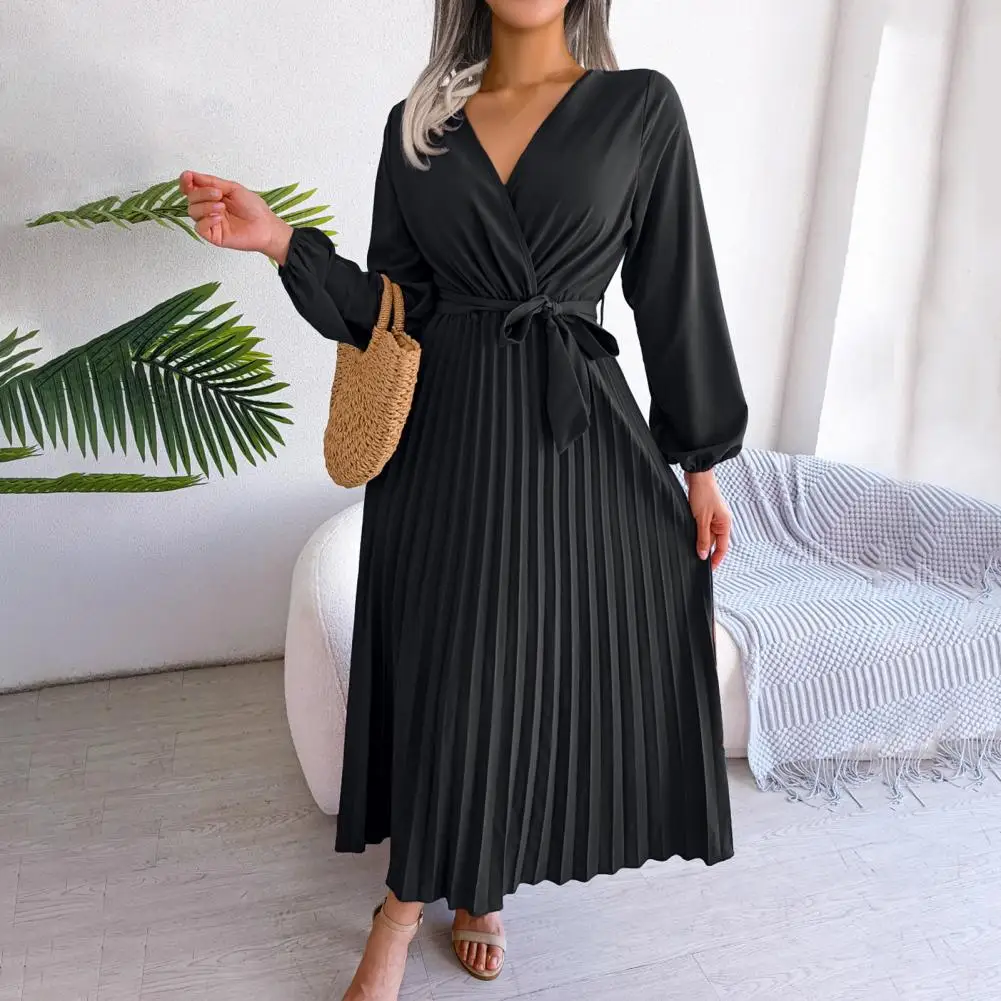 

Solid Color Stitching Dress Elegant Women's V-neck Maxi Dress Lantern Sleeve Belted Pleated Hem for Office or Streetwear Fashion