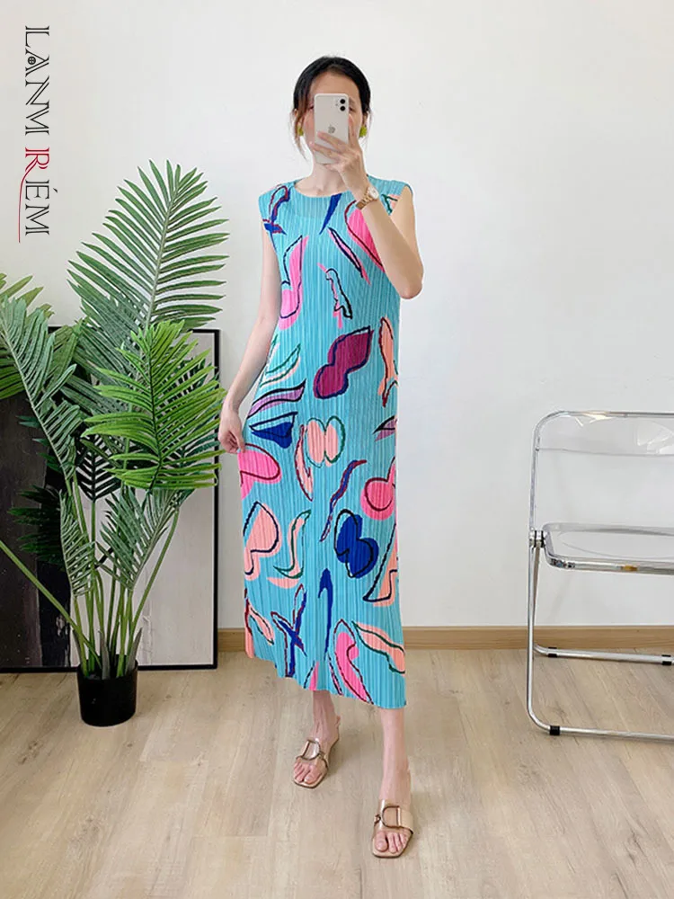 

LANMREM Pleated Suspender Dress Women Round Neck Sleeveless Slim Printing Elegant Dresses Female Party Clothing Summer 2R3759
