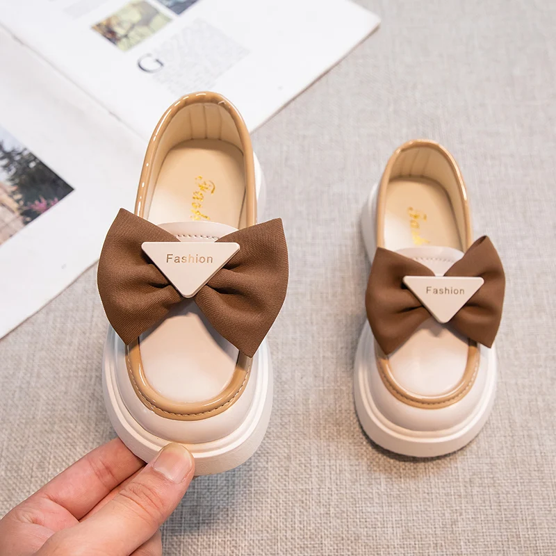 Japanese Sweet Princess Casual Leather Shoes Bow Kids Round Head 2022 Spring Non-slip Children's Fashion Loafers Glossy Elegant