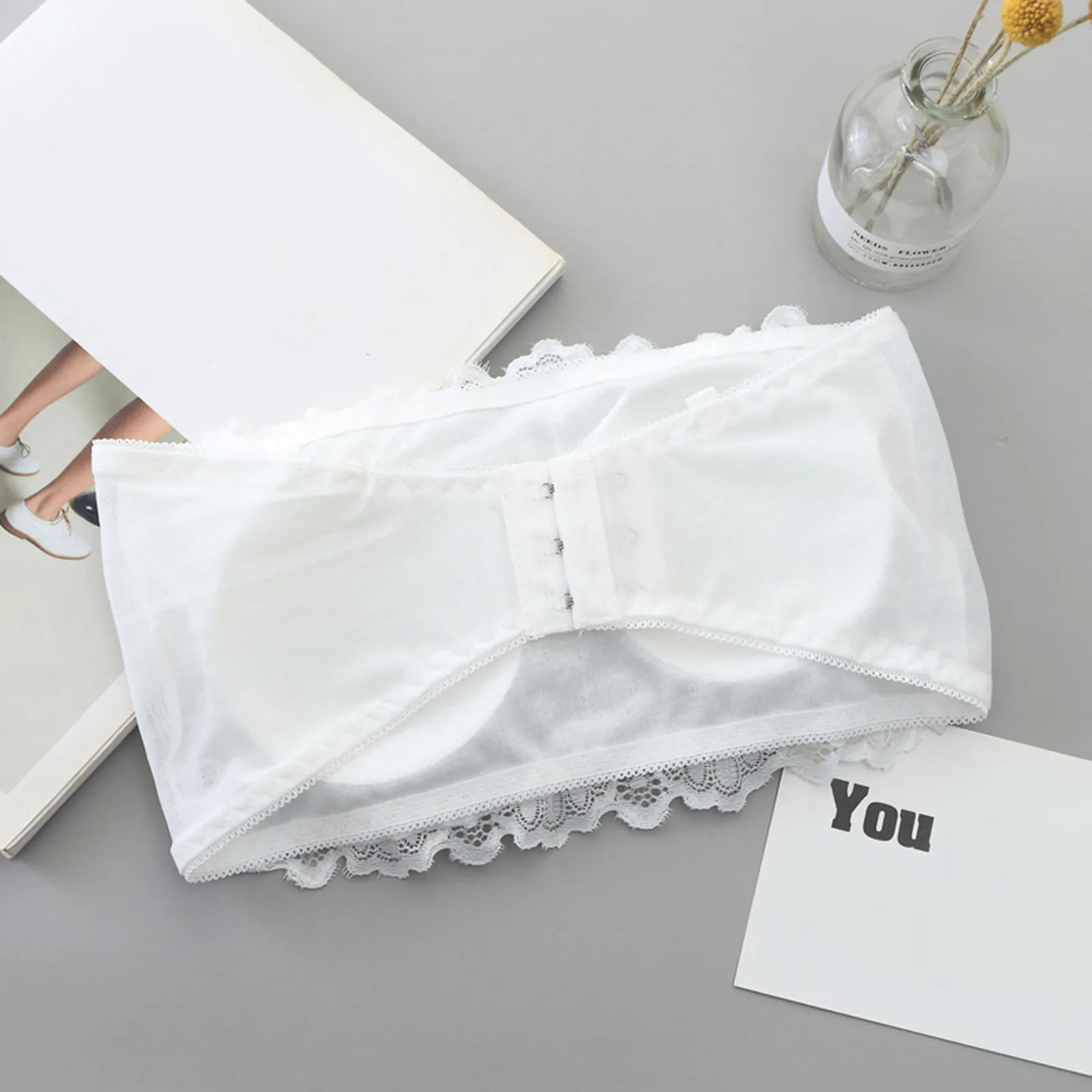 Strapless Lace Bra Tube Top Lingerie Chest Wrap Floral Padded Seamless Underwear Crop Top Sports Lingerie Yoga Exercise Camis