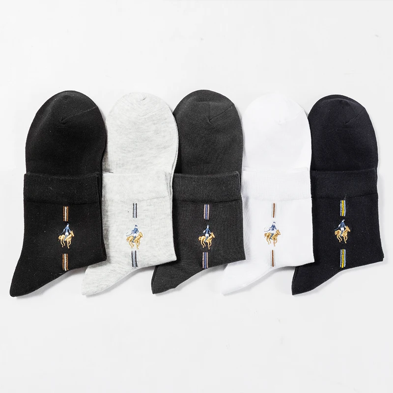 Deodorant men's cotton medium tube socks 100% Xinjiang cotton solid color dress men's gift socks 5 pairs packaging wholesale