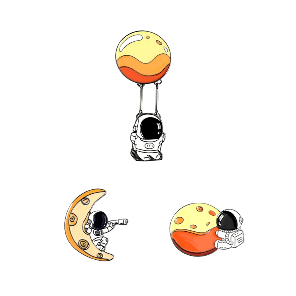 

3Pcs Portable Alloy Brooches Delicate Astronaut Brooches Decorative Kawaii Brooches