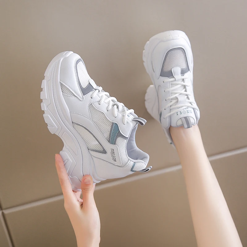 

Women's Shoes Spring 2022 Women Sports Shoes Women Platform Casual Sneakers Fashion Trainers Women Flats Vulcanized Shoes