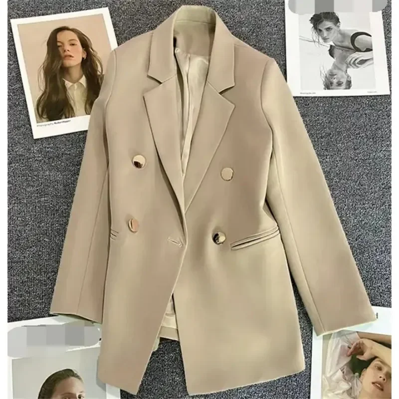 Рисунок 4 - Модный женский официальный пиджак