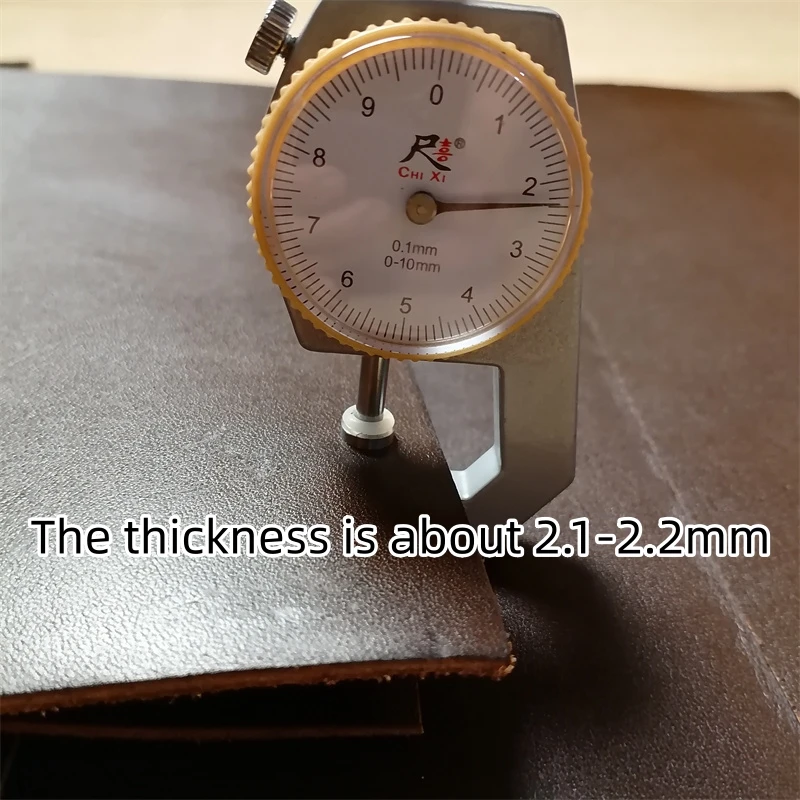 2 1/2 мм темно-коричневая Вощеная воловья кожа растительного дубления. Первый слой