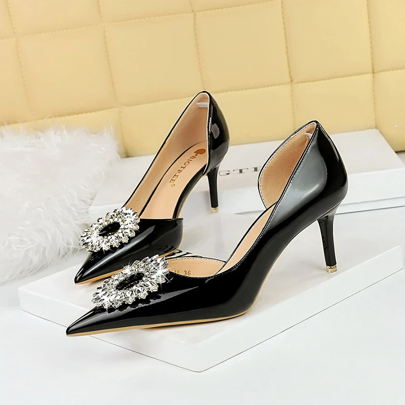 

Brand Luxury Rhinestone Transparent Sunflower Women's Shoes 2023 New Pointed Toe Stiletto High Heesls Ladies Party Wedding Shoes