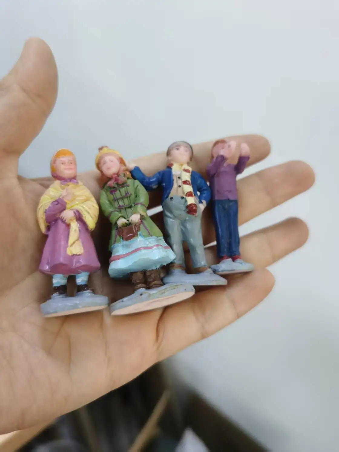 

Фигурки из смолы для песочной терапии 4 шт.