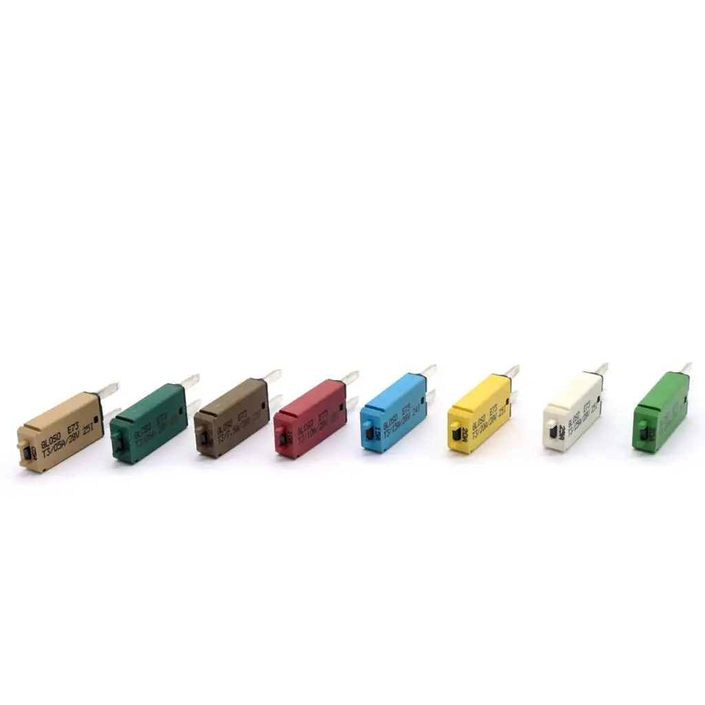 

Автомобильный Автоматический выключатель 12-24 В, небольшой лопастной предохранитель, сбрасываемый 10 А