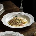 Рельефные стандартные керамические тарелки, французская креативная кружевная белая обеденная тарелка, десертная тарелка в дворцовом стиле, посуда для послеобеденного чая