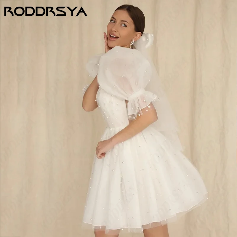 Фото Женское свадебное платье мини RODDRSYA, с V-образным вырезом, короткими рукавами-фонариками и открытой спиной, ТРАПЕЦИЕВИДНОЕ Тюлевое платье цвета слоновой кости, на заказ с V-образным вырезом, короткими рукавами-фонар №4