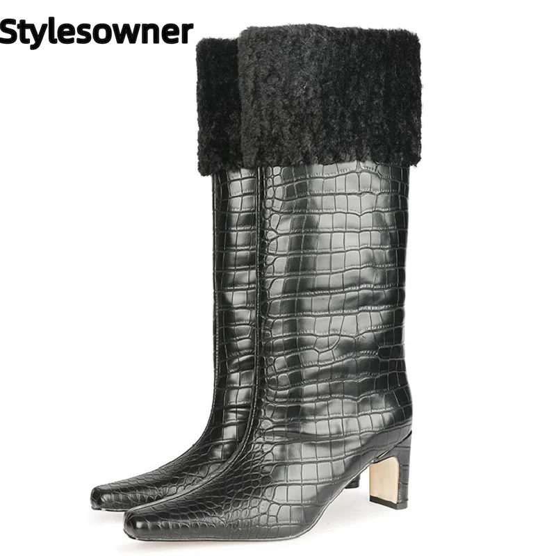 

Embossed PU Leather Fashion Autumn Winter Mid Barrel Boots With Pointed Toe Low Heel Sexy Warmth Plush Inner Lining Women Boots