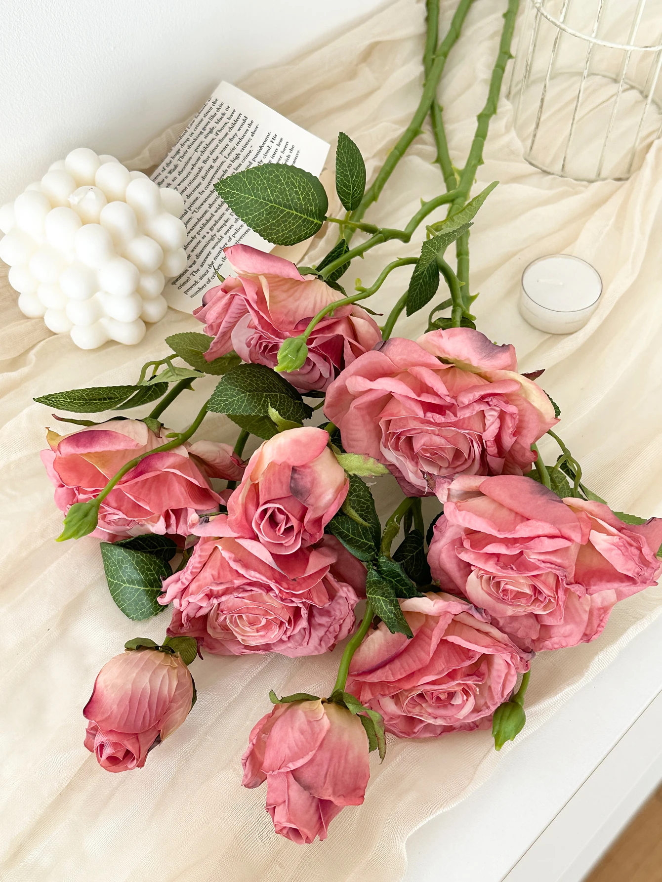 Роза с наручниками искусственный букет цветов композиция для гостиной украшение