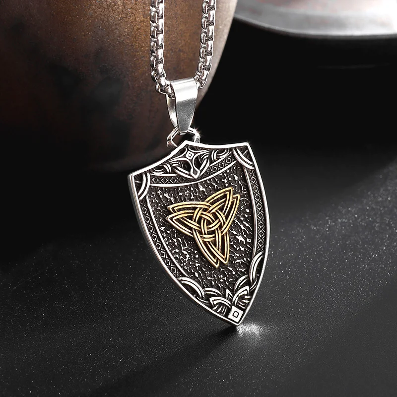 

Classic Norse Mythology Witch Knot Celtic Knot Shield Pendant Necklace Men's Personalized Amulet Lucky Jewelry Gift