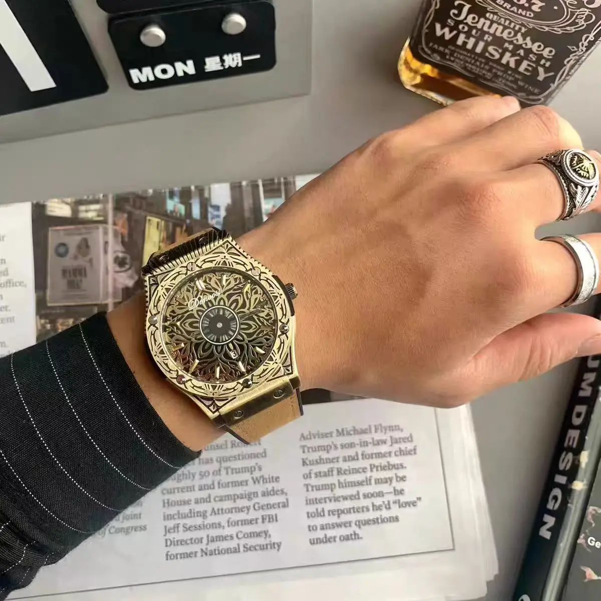 Мужские кварцевые наручные часы