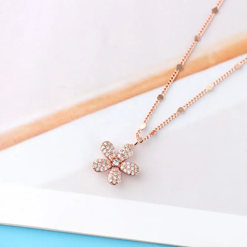 Новое маленькое свежее повседневное стильное цветочное ожерелье для женщин