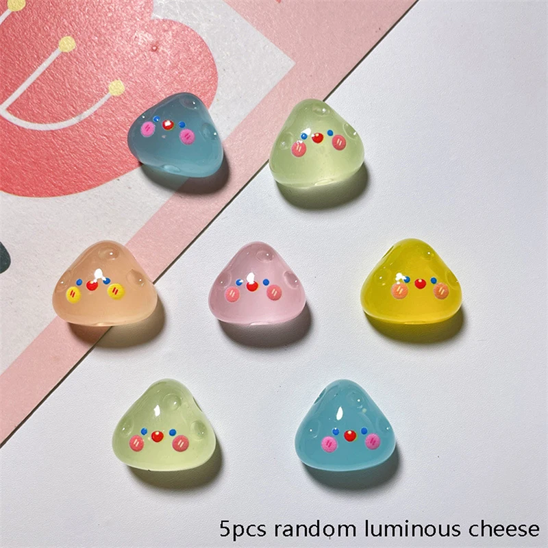 

5Pcs Cartoon Cheese Luminous Ornaments DIY Miniature Resin Ornament Car Micro Decorations Accessories