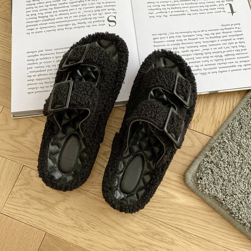 

New Korean Version of Casual Fur Shoes Women's 2022 Winter Flat Bottom Buckle Strap Comfortable Temperament Cotton Slippers