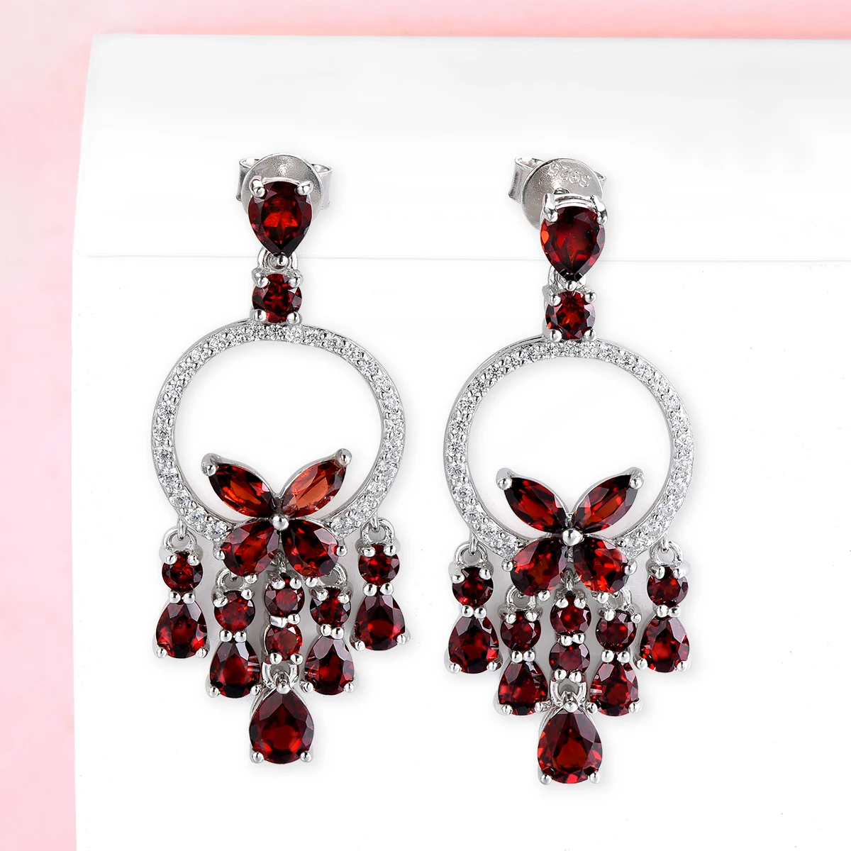 Женские серьги из серебра 5 8 пробы с натуральным красным гранатом