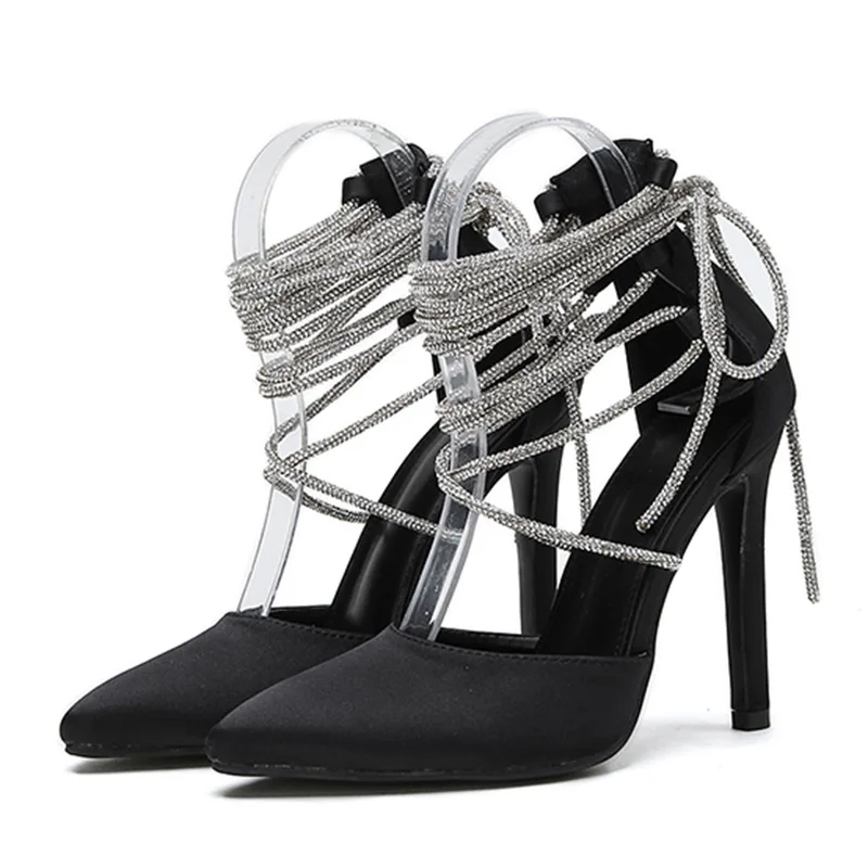 

Туфли-лодочки женские на высоком каблуке, роскошные шелковые туфли с перекрестными ремешками, заостренный носок, модная пикантная повседневная обувь в римском стиле на очень высоком каблуке, весна 2023