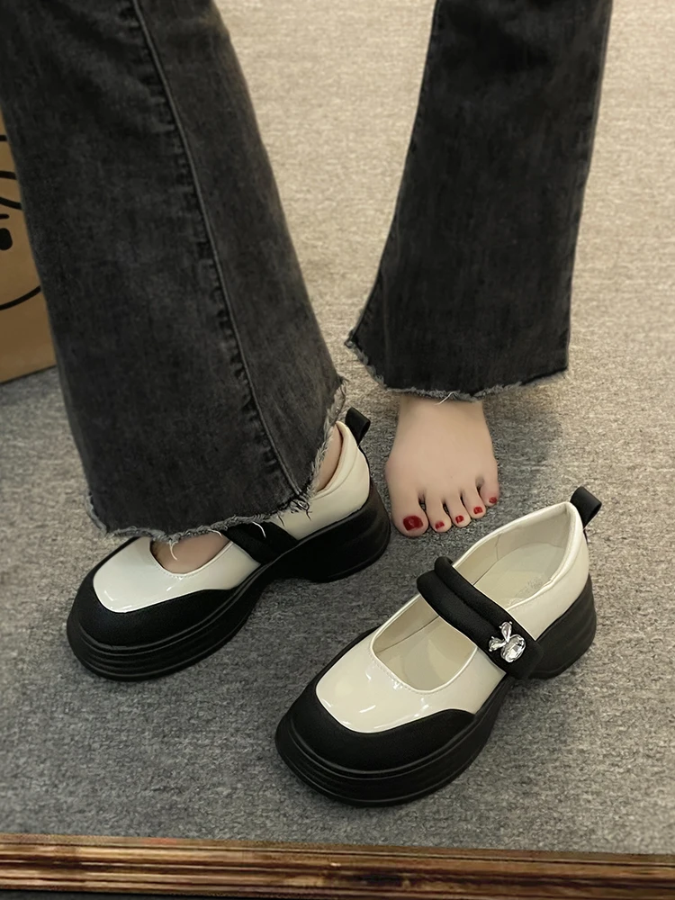 

Женские туфли-оксфорды на плоской подошве, классические туфли мэри джейн из искусственной кожи на среднем каблуке в римском стиле, лето 2023