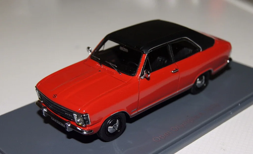 

Neo 1/43 Opel Olympia A LS 1970 Car Model Collection Ornament