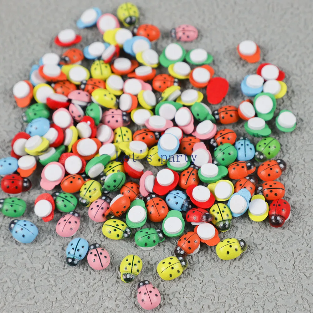 Деревянные фигурки божьих коровок 100 шт.