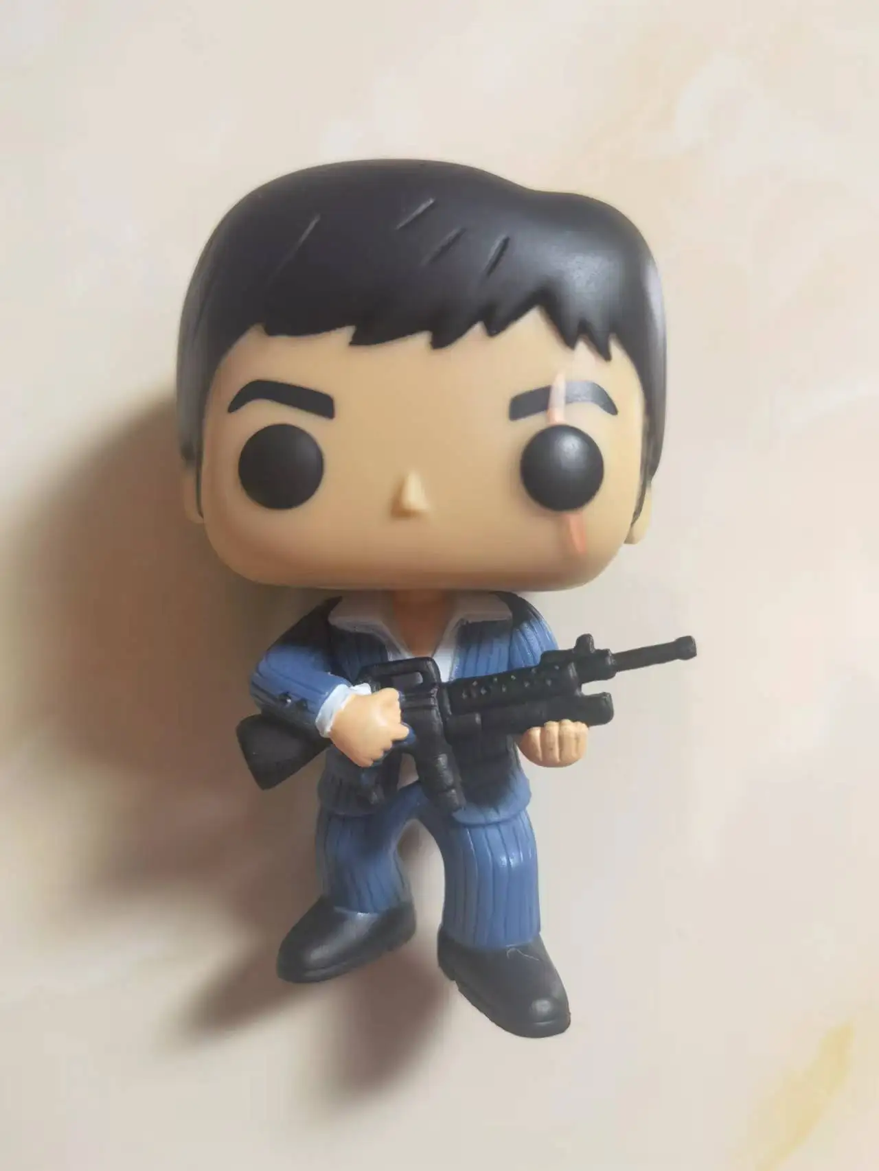 

Anime Tony Montana Vinyl Model Figure 10cm