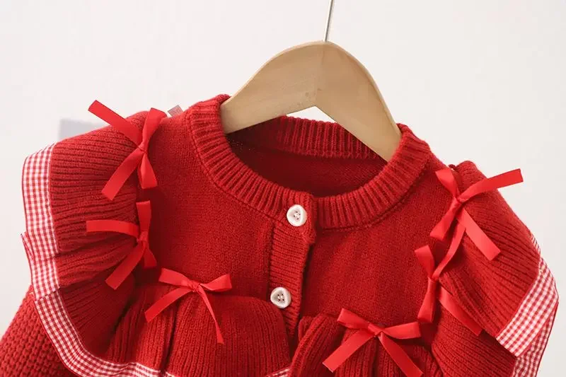 Комплект из двух предметов для девочек осень-зима 2024 новый вязаный топ с бантом и