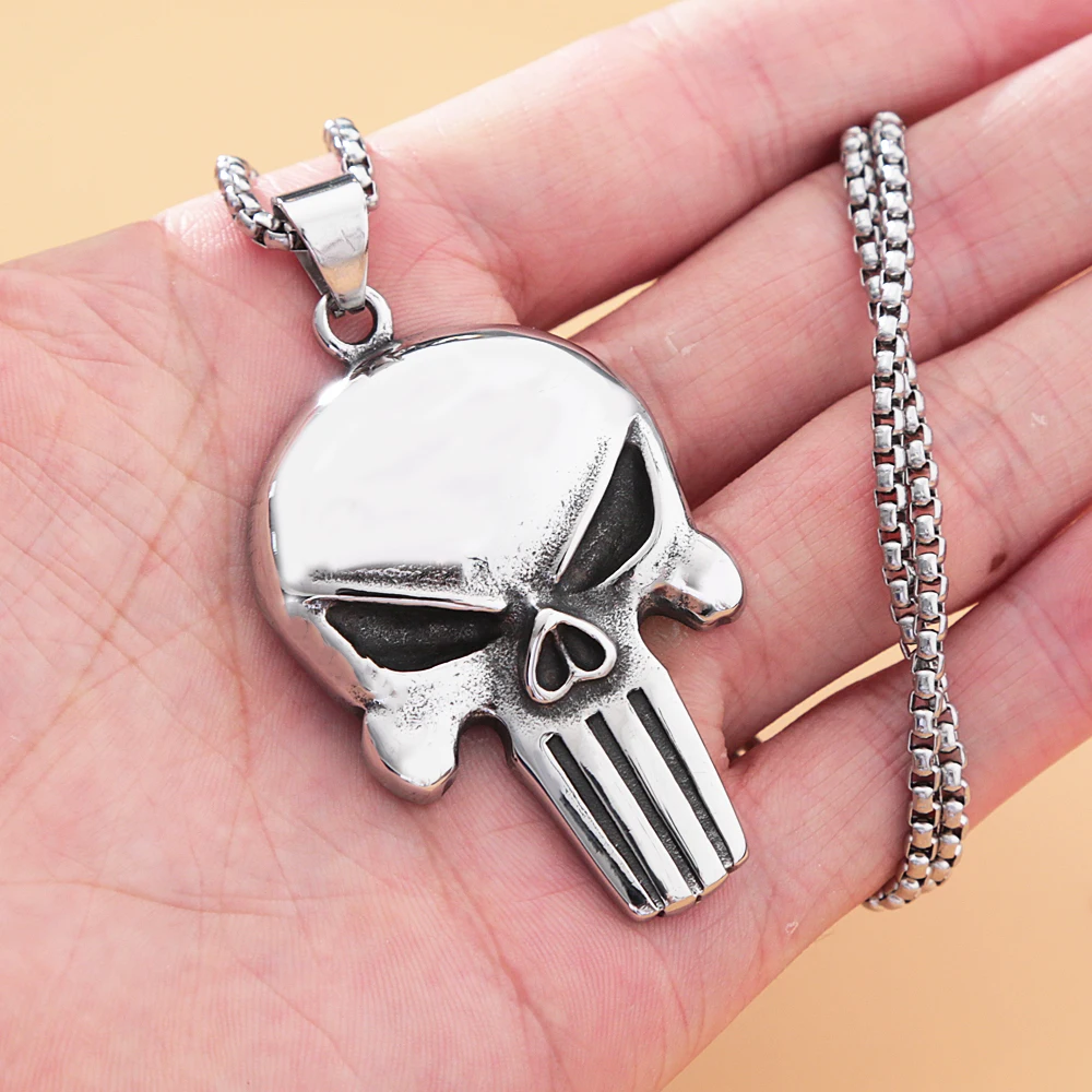 

Gothic Punisher Skull Men Pendant Necklace Punk Biker Stainless Steel Skull Pendant Chain Fashion Jewelry Gift Wholesale