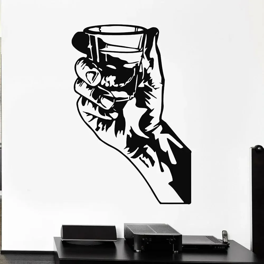 Adesivi Murali Cucina Whisky Bicchiere Da Bere Mano Partito Decalcomania Muro in Vinile Per Bar Decorazione Domestica