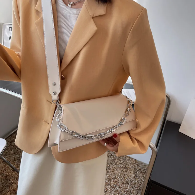 

Новинка 2022, однотонные женские сумки высокого качества, женская сумка через плечо в стиле ретро, модная универсальная сетчатая красная сумк...